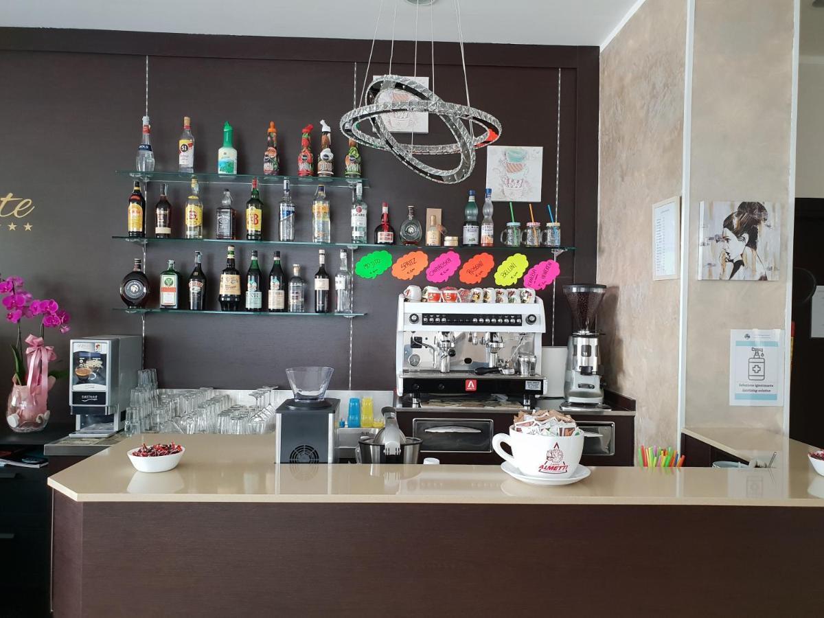 Hotel Diamante Cesenatico Eksteriør bilde